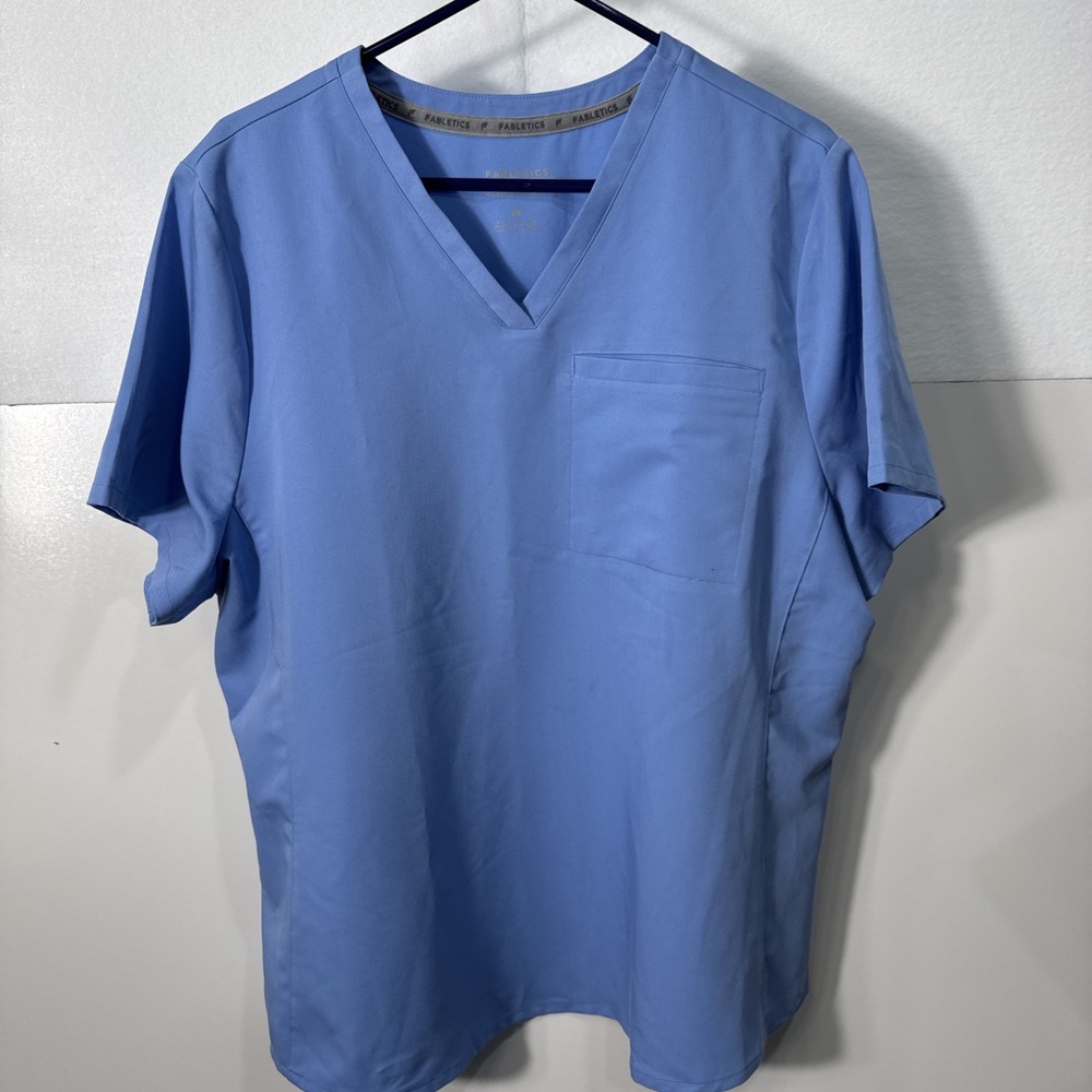 Fabletics Womens Plus Scrubs Top 1-Pocket V-Neck Size 2X‎ Ceil Blue